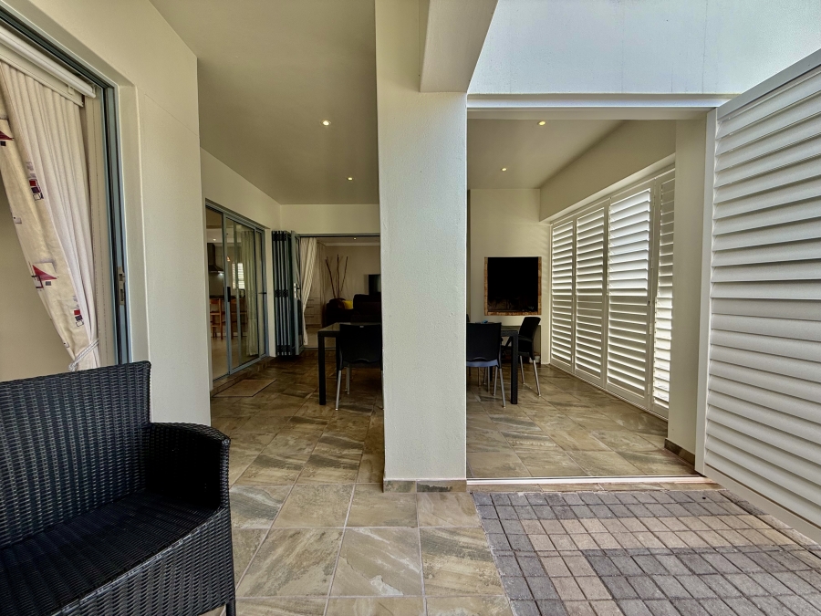 4 Bedroom Property for Sale in Blue Lagoon Western Cape